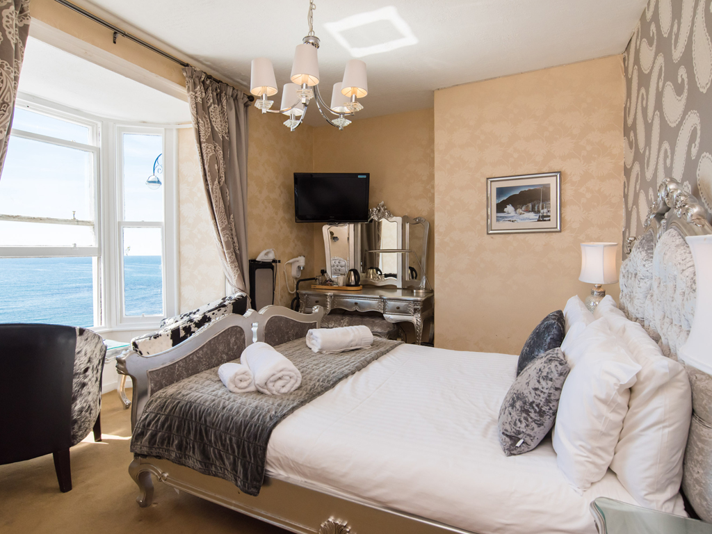 Deluxe room with sea view of ceredigion